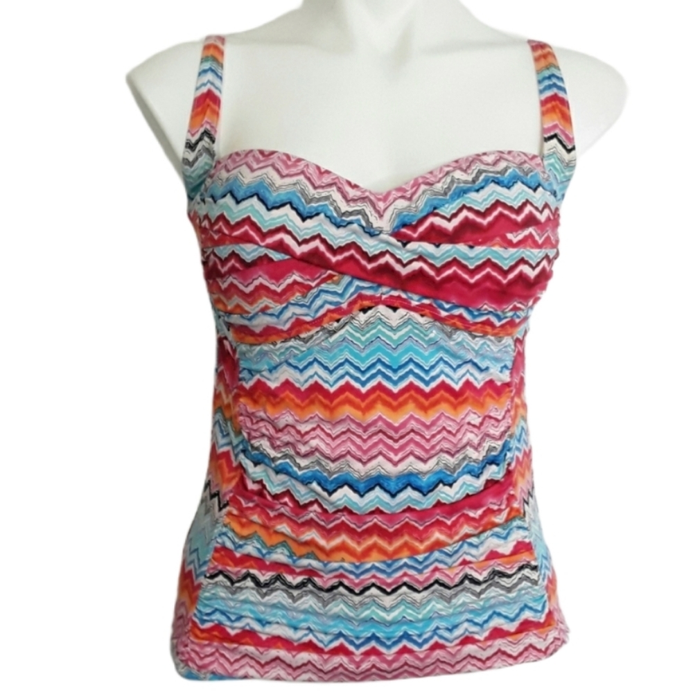 LA Blanca Sahara Chevron Tankini Swim Top EUC sz 10